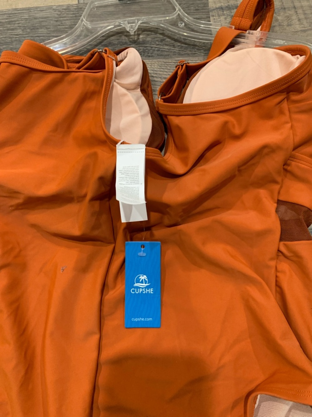 Cupshe Orange One-Piece Swimsuit with V-Neck - Picture 3 of 3